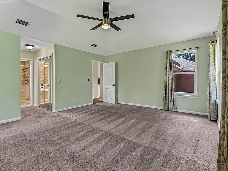 6326 Glasgow Dr — Photo 31