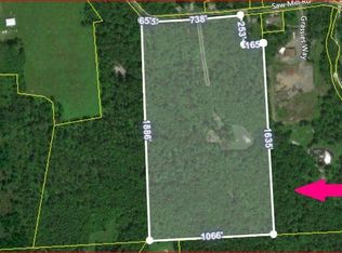 392 Saw Mill Rd, Greentown, PA 18426