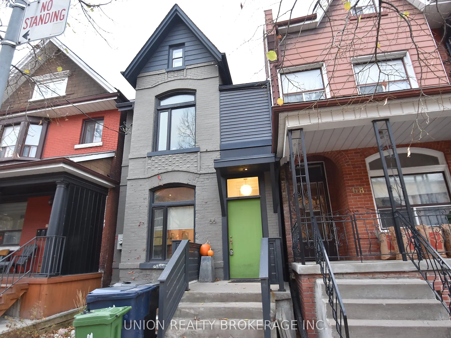 2 bed, $3,500 — Photo 1