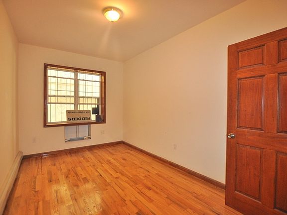 2nd image of 344 Parkside Ave #Abc1