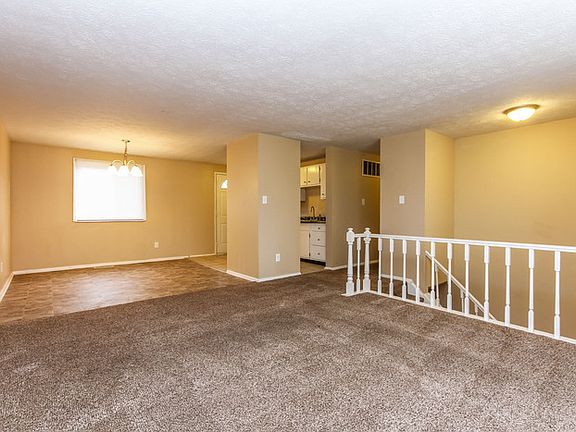 2nd image of 9423 Big Ben Cir