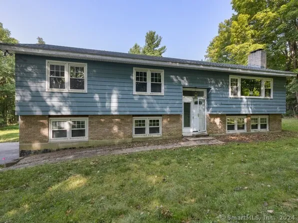 147 Old Newtown Road, Monroe, CT 06468