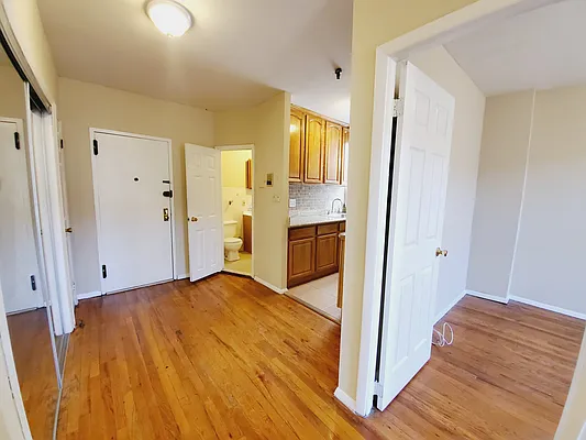 Rented by Compass | media 5