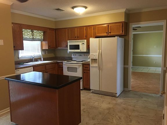 2nd image of 354 Cedar Brook Dr