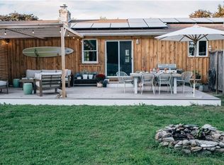 26 Dianne Ave, Portsmouth, RI 02871