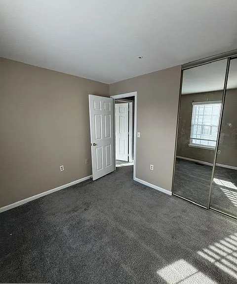 2459 Wentworth Dr — Photo 50