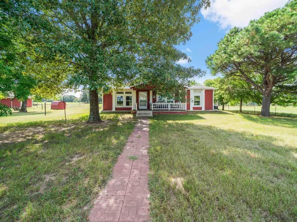 455 An County Rd #2420, Montalba, TX 75853