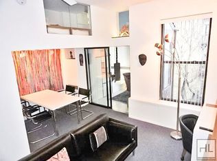 351 W 71st St APT 8, New York, NY 10023
