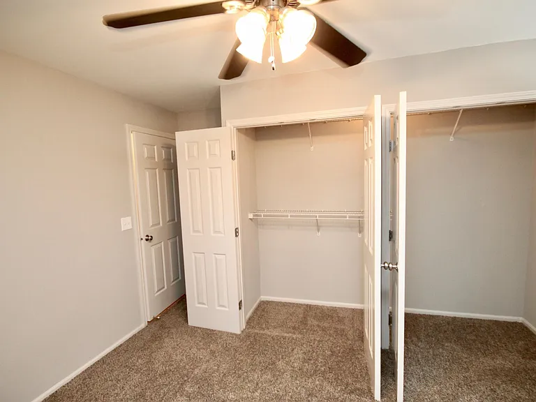 800 W Lill Ave #101 — Photo 11