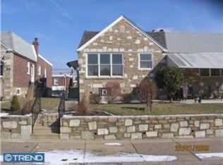 2333 Emerson St, Philadelphia, PA 19152