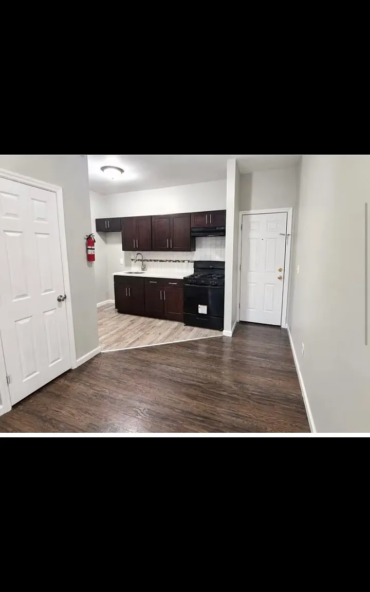 1 bed, $1,575 — Photo 4