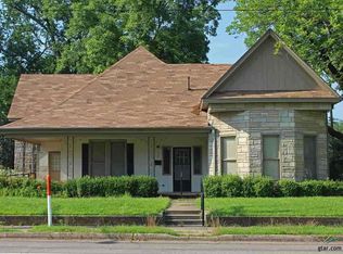 413 W 1st St, Mt Pleasant, TX 75455