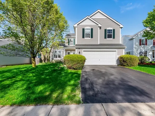 189 Blue Heron Ct, Round Lake, IL 60073