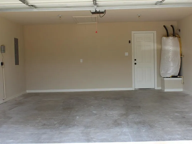 337 Clark Ave — Photo 11