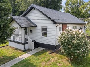 606 College St, Winchester, KY 40391