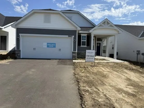 19663 Hunters Rdg, Rogers, MN 55374