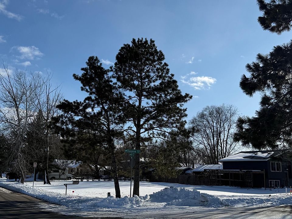 2nd image of 4573 4th Ave