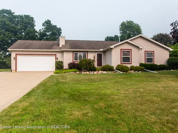340 Shelby Ln #2, Dimondale, MI 48821
