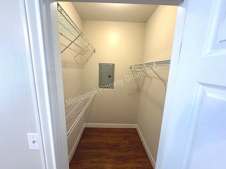 408 Private Road 3097 — Photo 13