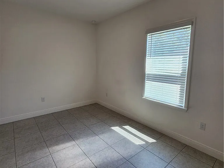 88 Linder Dr — Photo 28