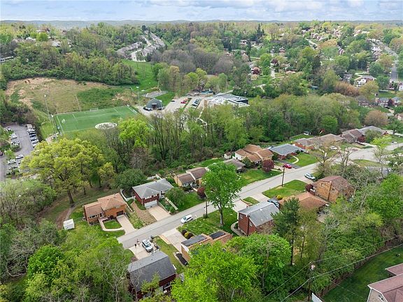 4th image of 447 Saratoga Dr