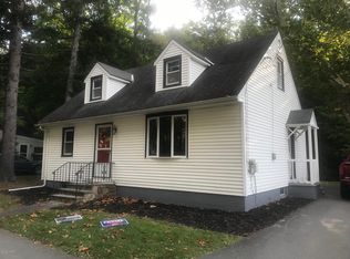 103 Moon Valley Rd, Milford, PA 18337
