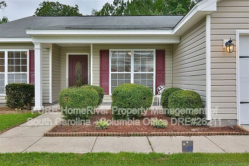 3 bed, 2.0 bath, 1832 sqft, $1,850 — Photo 3