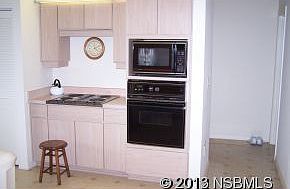 5th image of 32 Oak Tree Dr
