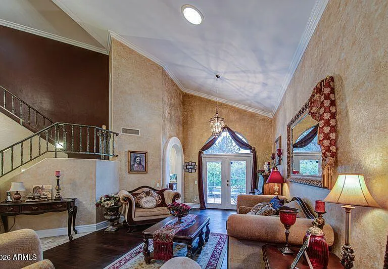 2201 E Tahitian Way — Photo 10