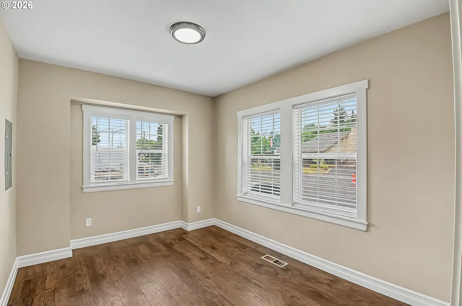 3 bed, 1790 sqft, $2,450 — Photo 4