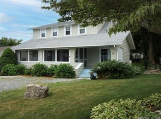 14 E Shore Ave, Groton, CT 06340