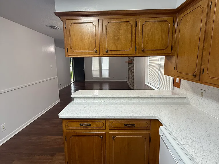 317 Nikki Dr #B — Photo 10