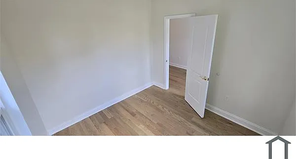 6 bed, 2195 sqft, $4,995 — Photo 4