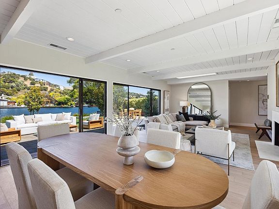 2nd image of 17 Leeward Road