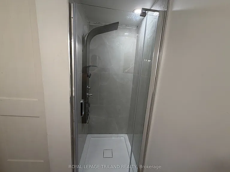 690 Little Grey St #40 — Photo 16