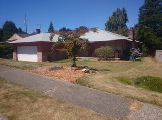 912 NW 107th St, Seattle, WA 98177