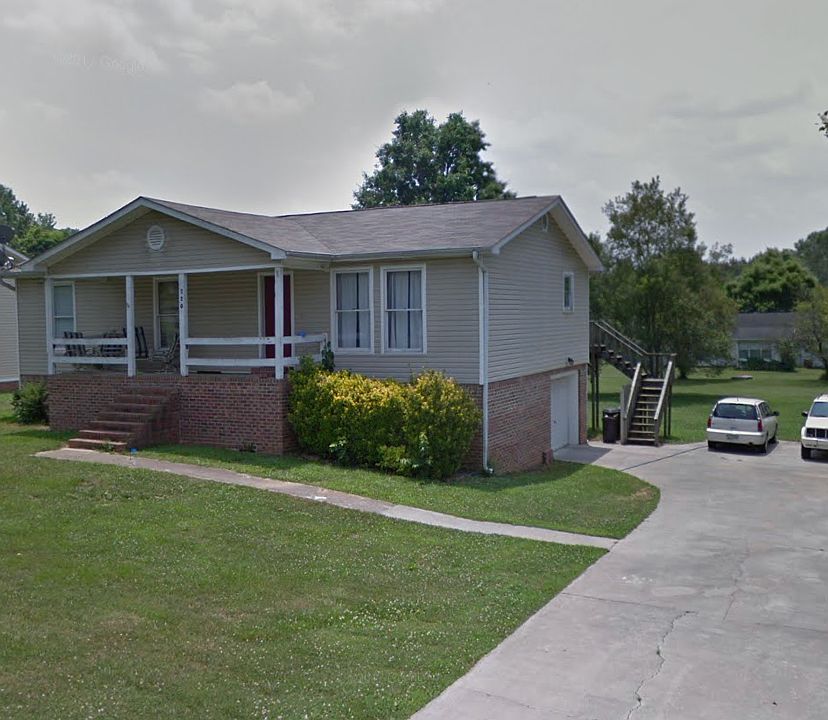 220 Saddle Creek Cleveland 