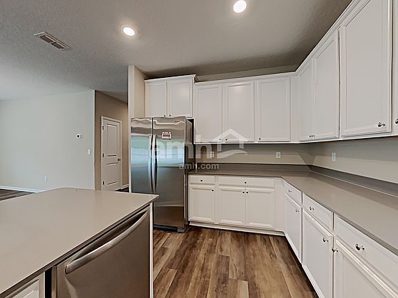 4th image of 109 Stone Arbor Ln