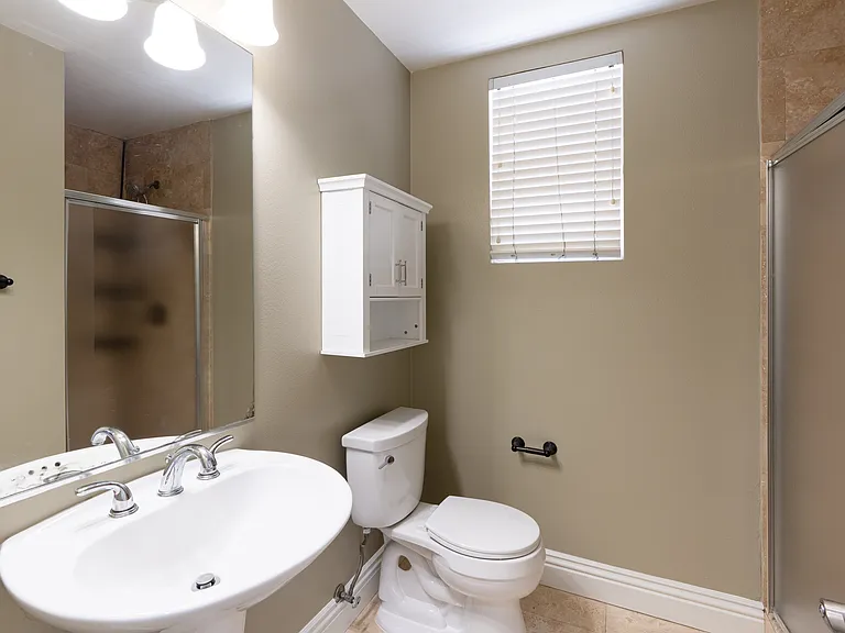 8704 E Wiley Way — Photo 7