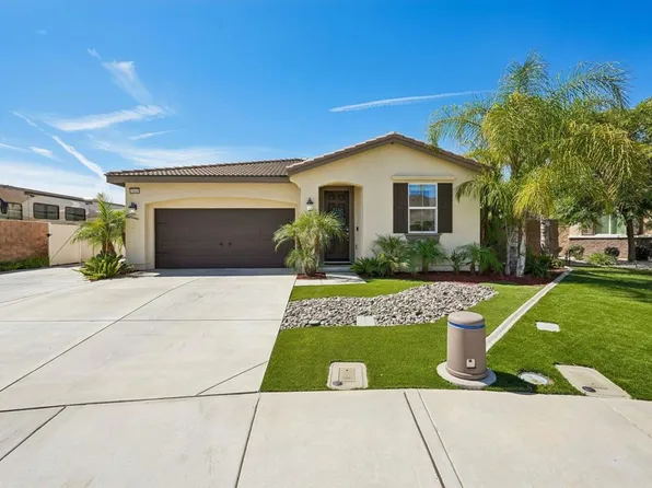 29045 Botanical Cir, Menifee, CA 92584
