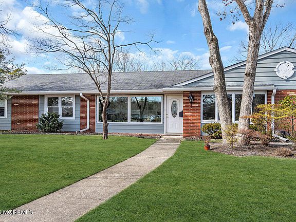 5th image of 377C Chatham Court