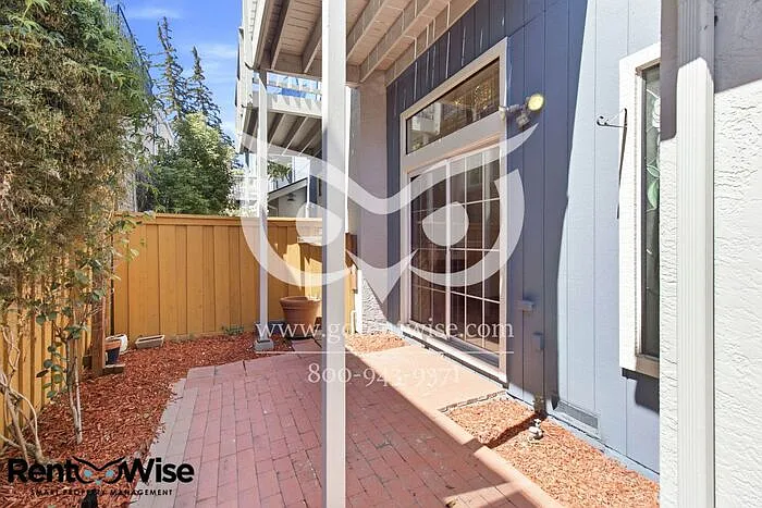 10 Arch St — Photo 35