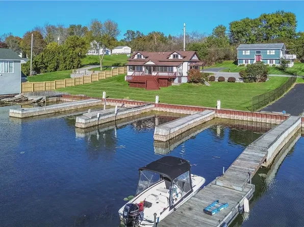 34759 County Route 7, Cape Vincent, NY 13618