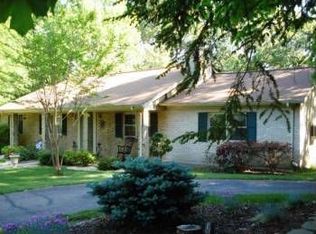 1188 Masons Mill Rd, Evington, VA 24550