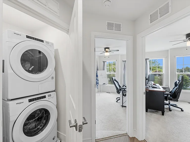 4256 Frost St — Photo 28