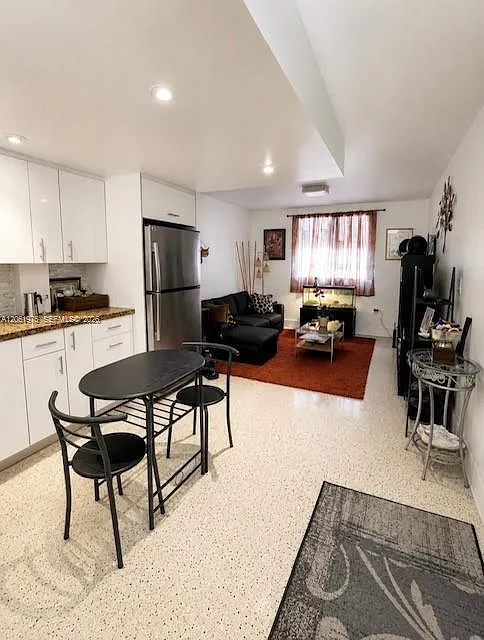 River Villas Condo — Photo 2
