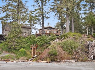 15460 Morrison Ln, Brookings, OR 97415