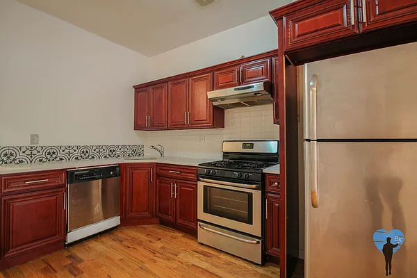 Rented by Next Door Realty NYC | media 26