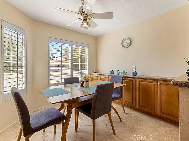 344 Vista Royale Dr — Photo 7