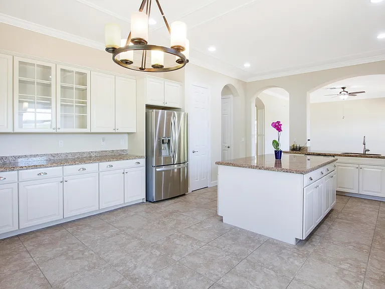 12101 SW Aventino Dr — Photo 21